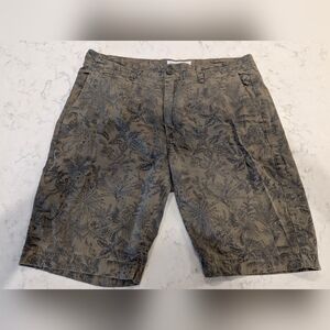 Men's Tropical Print Flat Front Shorts